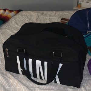 VICTORIA SECRET/PINK DUFFLE BAG